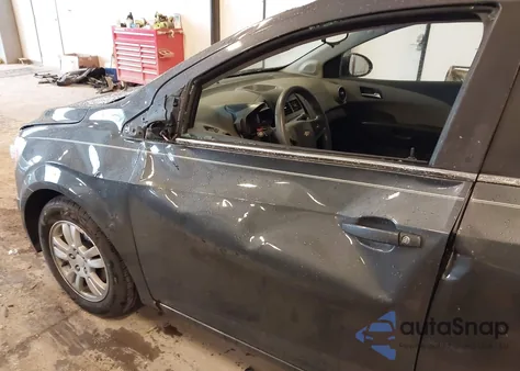 2013 Chevrolet Sonic Lt Auto из США, поврежденный, VIN 1G1JC6SB5D4161156